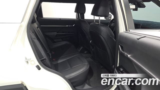 KG Mobility (SsangYong) Torres Gasoline 1.5 4WD T7 2023 — фото 12