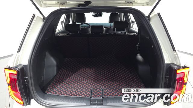 KG Mobility (SsangYong) Torres Gasoline 1.5 4WD T7 2023 — фото 20