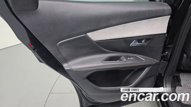Peugeot 3008 (II) 1.2 Pure Tech GT 2022 — фото 25