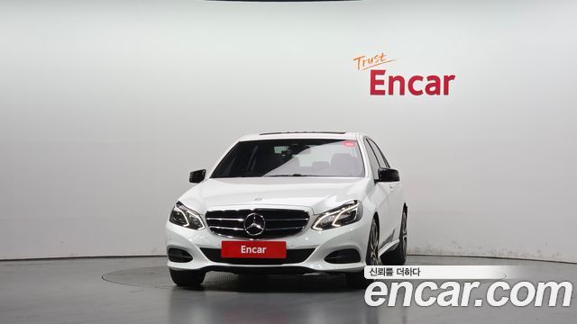 Mercedes-Benz E-Class (W212) E220 Bluetec Avantgarde Sport 2015 — фото 3
