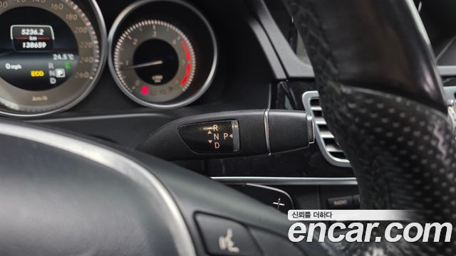 Mercedes-Benz E-Class (W212) E220 Bluetec Avantgarde Sport 2015 — фото 9