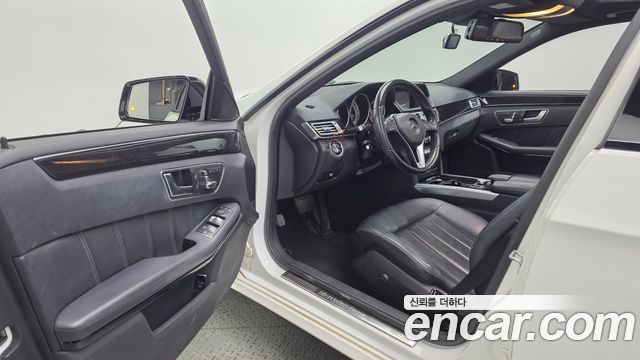 Mercedes-Benz E-Class (W212) E220 Bluetec Avantgarde Sport 2015 — фото 10