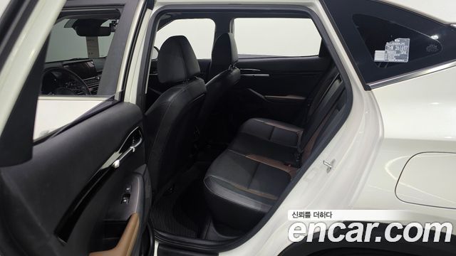 Kia Seltos Gasoline 1.6 Turbo 2WD Signature 2022 — фото 11