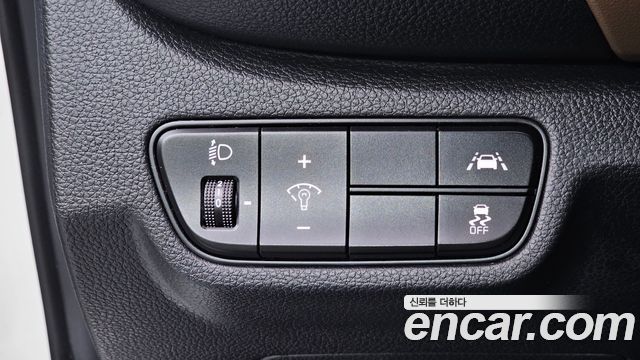 Kia Seltos Gasoline 1.6 Turbo 2WD Signature 2022 — фото 20