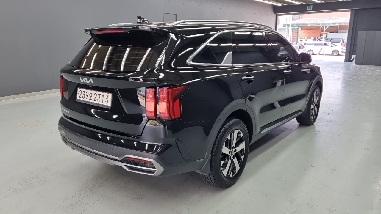 Kia Sorento (IV) Diesel 2.2 2WD Noblesse 2023 — фото 2