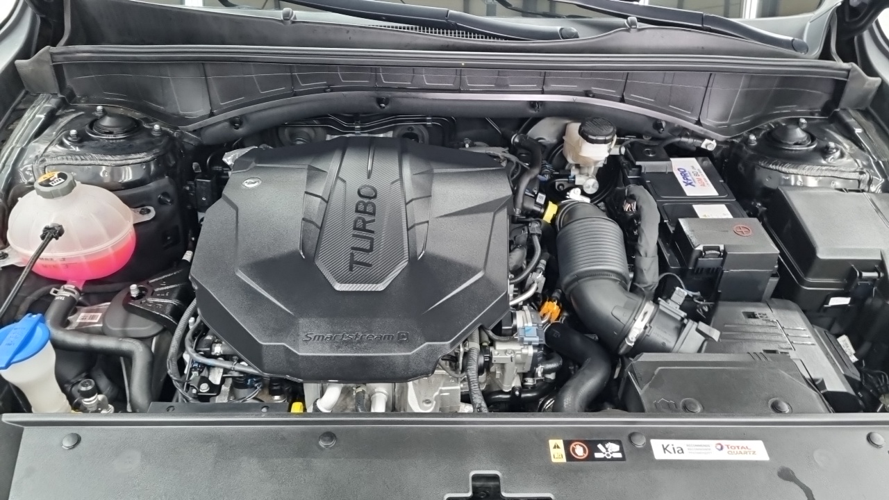 Kia Sorento (IV) Diesel 2.2 2WD Noblesse 2023 — фото 6
