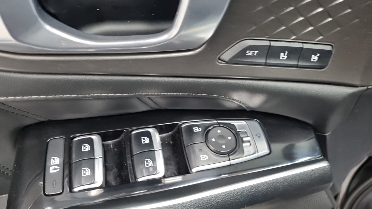 Kia Sorento (IV) Diesel 2.2 2WD Noblesse 2023 — фото 20
