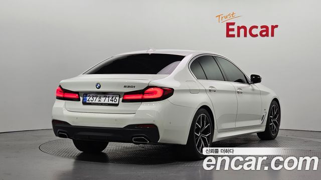 BMW 5 Series (G30) 530i M Sport Package 2022 — фото 2