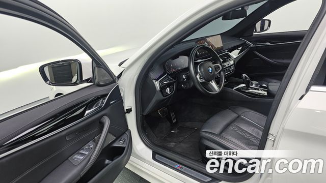 BMW 5 Series (G30) 530i M Sport Package 2022 — фото 10