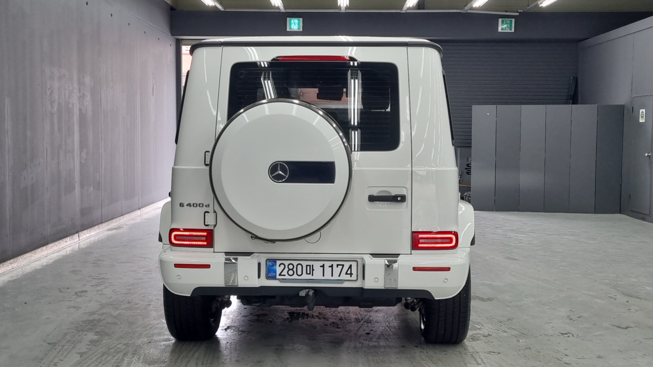 Mercedes-Benz G-Class (W463b) G400d 2024 — фото 4