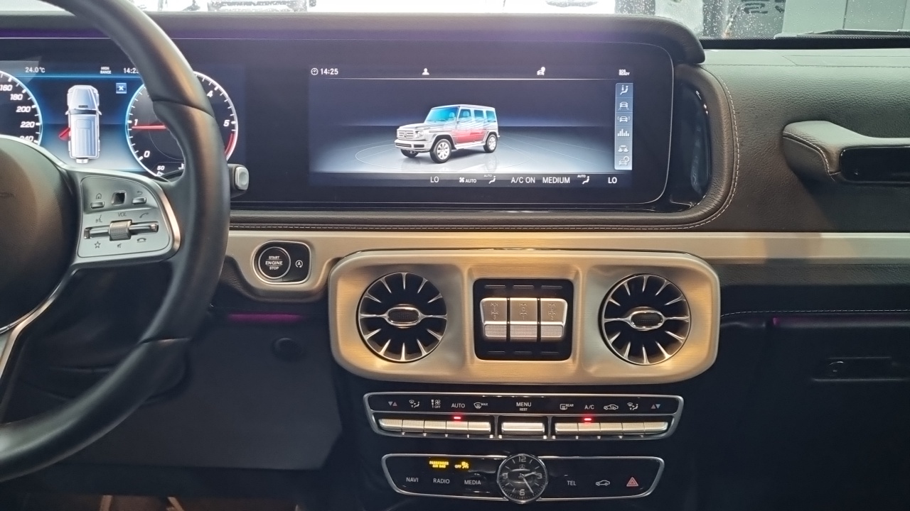 Mercedes-Benz G-Class (W463b) G400d 2024 — фото 6