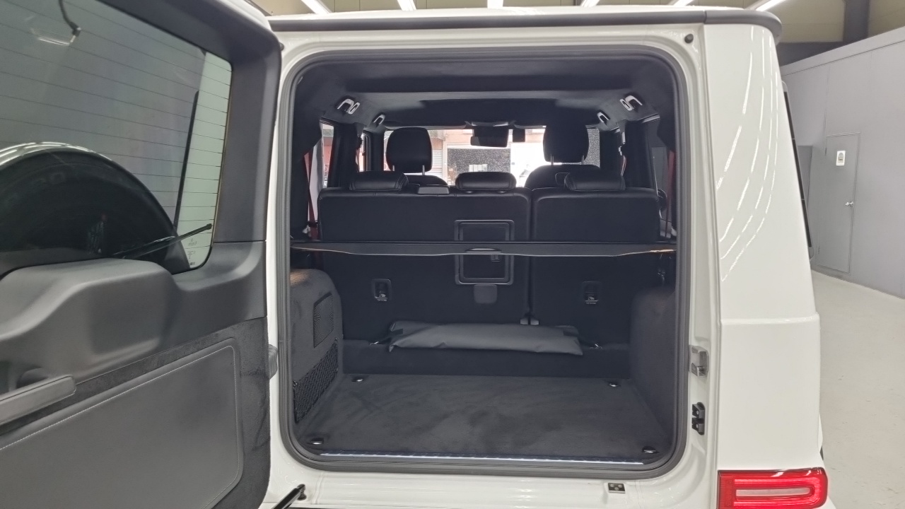 Mercedes-Benz G-Class (W463b) G400d 2024 — фото 22