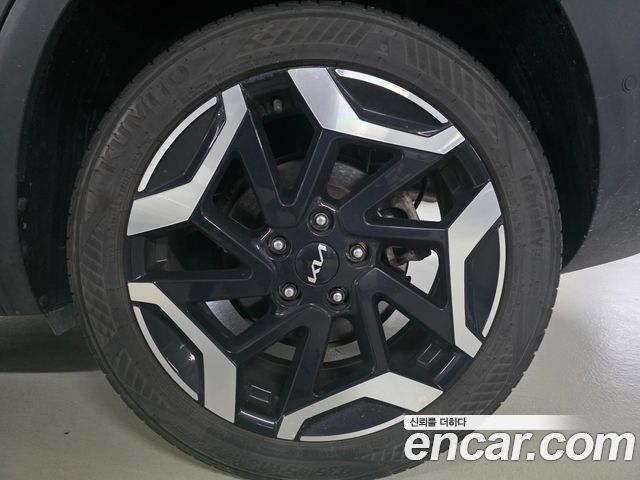 Kia Seltos Gasoline 2.0 2WD Signature 2023 — фото 23