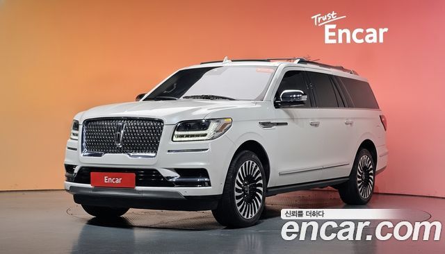 Lincoln Navigator (IV) 3.5L Black Label