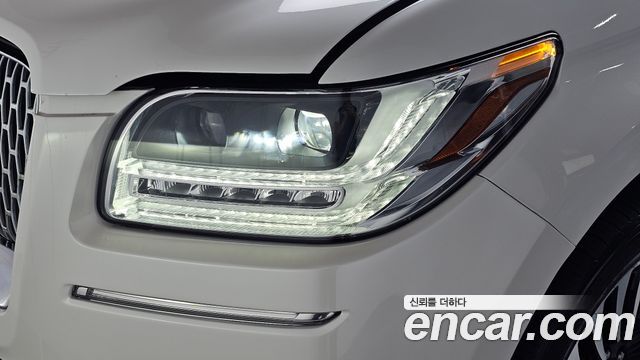 Lincoln Navigator (IV) 3.5L Black Label 2019 — фото 22