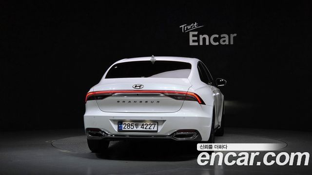 Hyundai Grandeur (IG) 3.0 LPi Rent Car Modern 2022 — фото 4