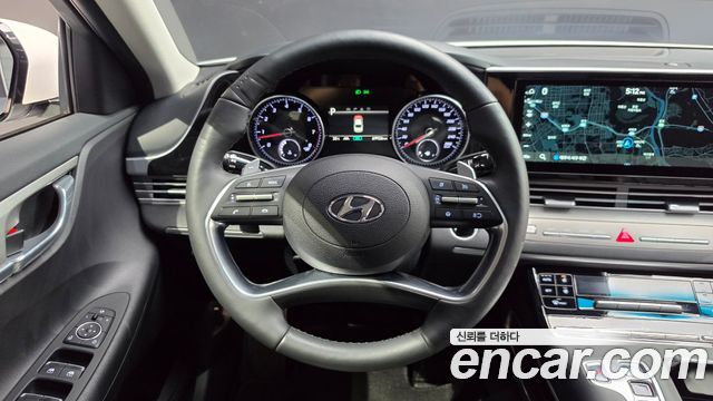 Hyundai Grandeur (IG) 3.0 LPi Rent Car Modern 2022 — фото 13