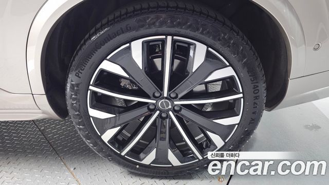 Volvo XC90 (II) B6 Ultra Bright 2026 — фото 21