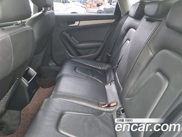 Audi A4 2.0 TDI B8 2013 — фото 9