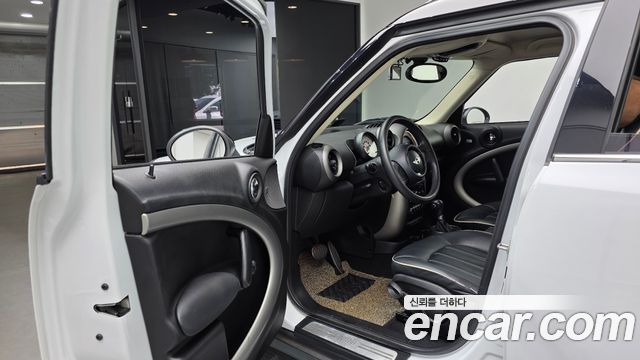 MINI Cooper D Countryman SE 1st 2012 — фото 10