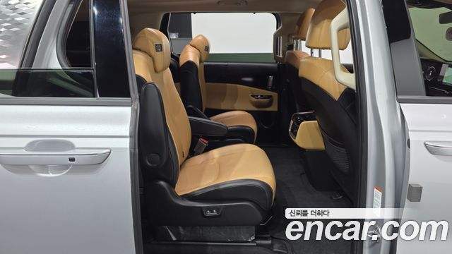 Kia Carnival (IV) Gasoline 9-Seater Signature 2022 — фото 11