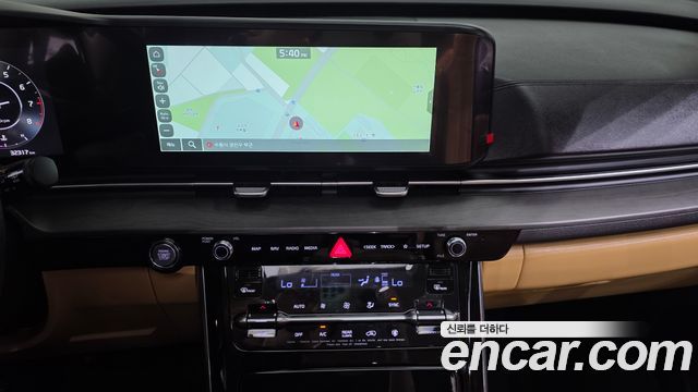 Kia Carnival (IV) Gasoline 9-Seater Signature 2022 — фото 12