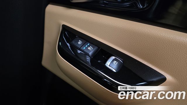Kia Carnival (IV) Gasoline 9-Seater Signature 2022 — фото 30