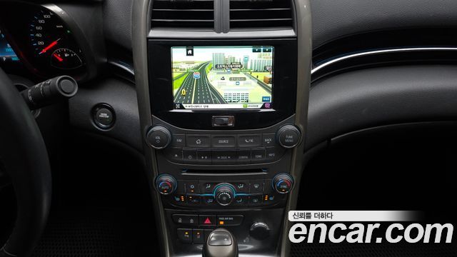 Chevrolet Malibu 2.0 LTZ Deluxe Pack(Alloy) 2012 — фото 18