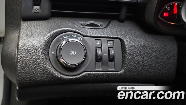 Chevrolet Malibu 2.0 LTZ Deluxe Pack(Alloy) 2012 — фото 20