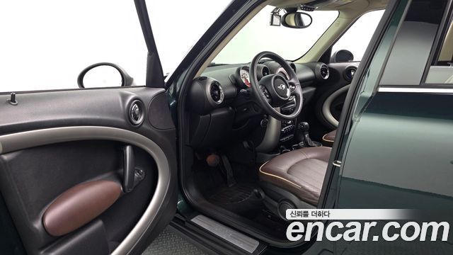 MINI Cooper D Countryman Standard 1st 2012 — фото 10