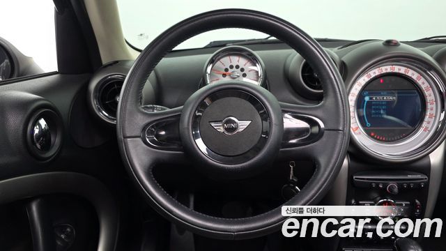 MINI Cooper D Countryman Standard 1st 2012 — фото 13