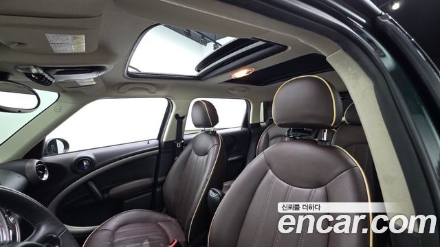 MINI Cooper D Countryman Standard 1st 2012 — фото 16