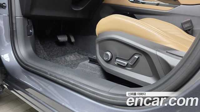 Renault Korea Grand Koleos 1.5 E-TECH Iconic 2WD 2026 — фото 30