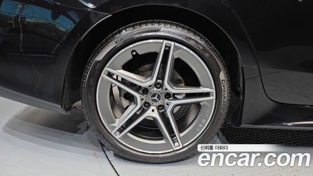 Mercedes-Benz CLS-Class (C257) CLS300d 4MATIC 2023 — фото 21