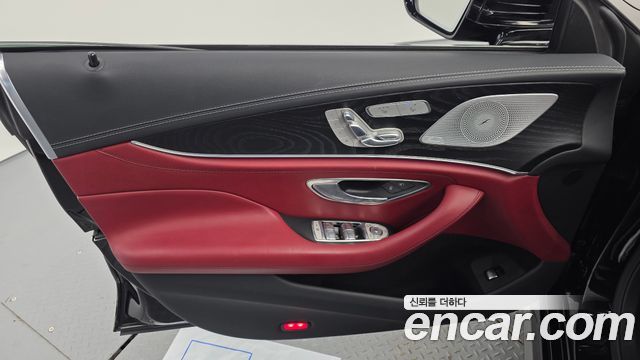 Mercedes-Benz CLS-Class (C257) CLS300d 4MATIC 2023 — фото 24
