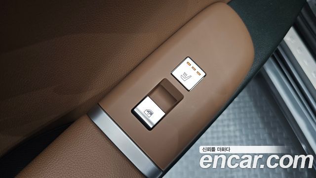 Hyundai Grandeur Hybrid (GN7) Exclusive 2023 — фото 19
