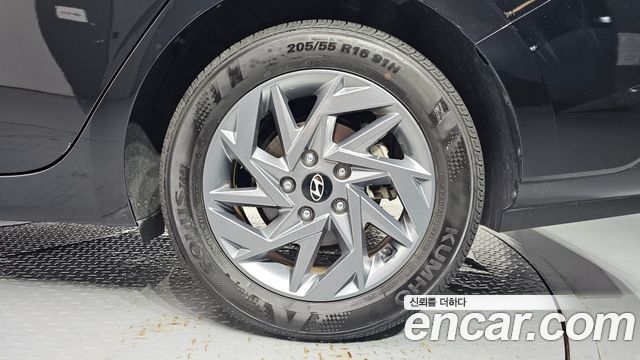Hyundai Avante (CN7) 1.6 Inspiration 2024 — фото 21