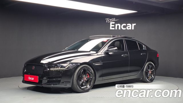 Jaguar XE 20t Prestige 2016 — фото 1
