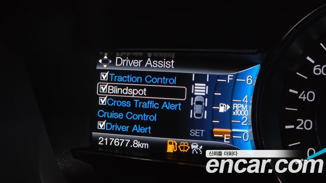 Ford Explorer 2.3 Limited 4WD 5th 2016 — фото 17