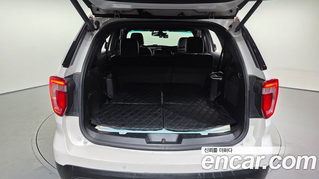 Ford Explorer 2.3 Limited 4WD 5th 2016 — фото 20