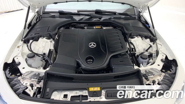 Mercedes-Benz CLE-Class (C236) CLE450 4MATIC Coupe 2025 — фото 6