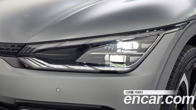 Kia EV6 Long Range 4WD GT Line 2024 — фото 28