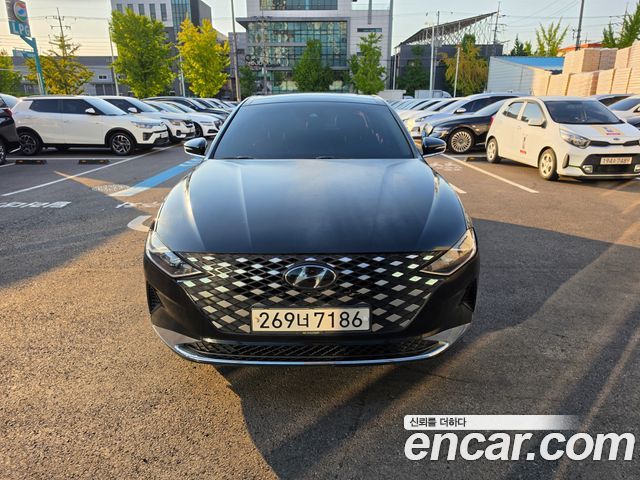 Hyundai Grandeur (IG) 2.5 Premium Choice