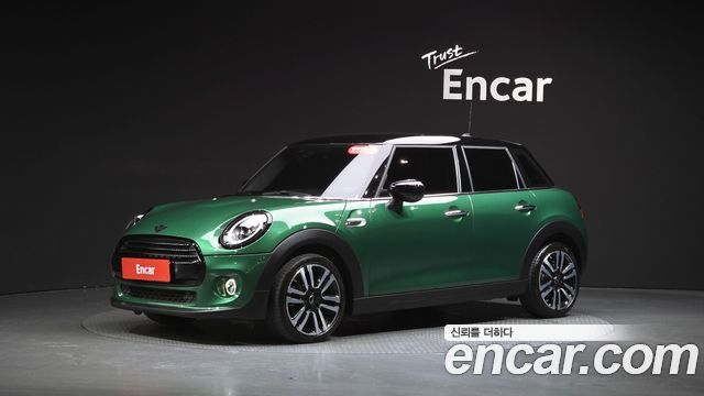 MINI Cooper 5Door Standard 3rd 2021 — фото 11