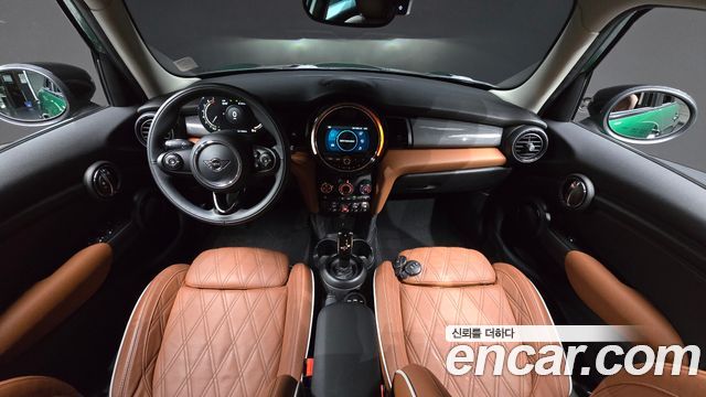 MINI Cooper 5Door Standard 3rd 2021 — фото 7