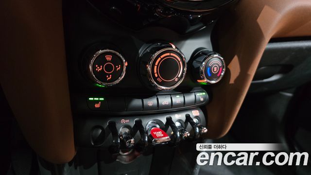 MINI Cooper 5Door Standard 3rd 2021 — фото 21