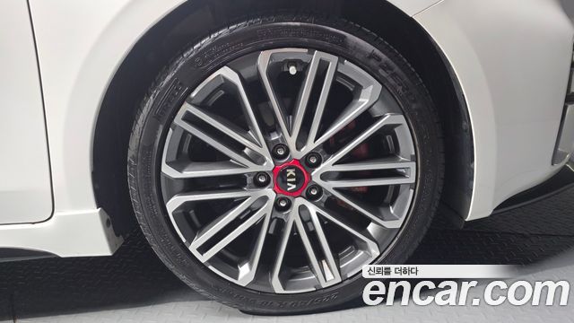 Kia K3 GT Plus 2019 — фото 21