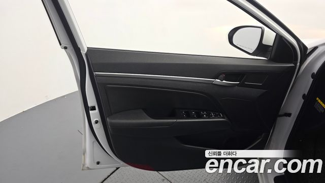 Hyundai Avante (AD) 1.6 LPi Smart(Rental) 2019 — фото 24