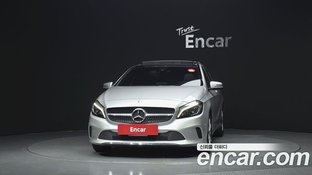 Mercedes-Benz A-Class (W176) A200 2016 — фото 3
