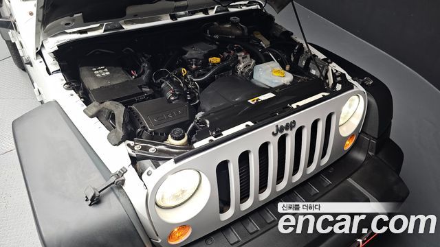 Jeep Wrangler (JK) 2.8 Diesel Rubicon 4Door 2014 — фото 6